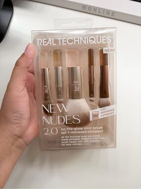 Real Techniques New Nudes 2.0 Brush Set